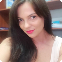 About us 8 Yuliia-Serdechna
